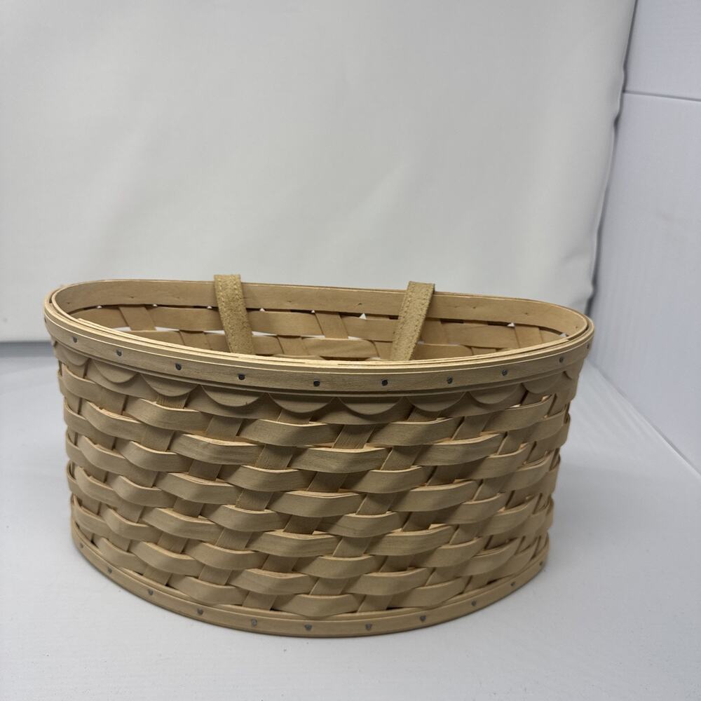 Longaberger 2006 Medium Wall Pocket Basket Leather handle - white wash finish